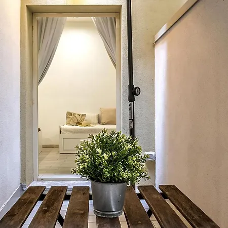Casa Le Sorelle Viola Giardini Naxos